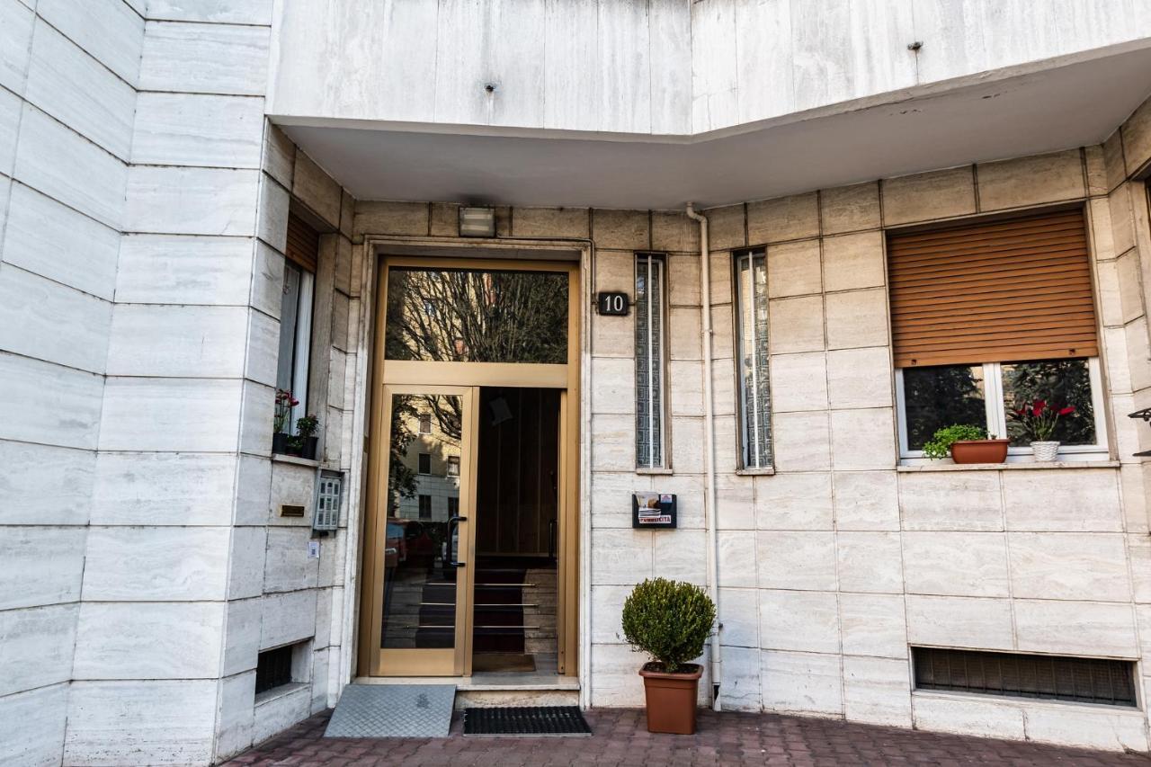 Apartmán Ticinello 1 Milán Exteriér fotografie